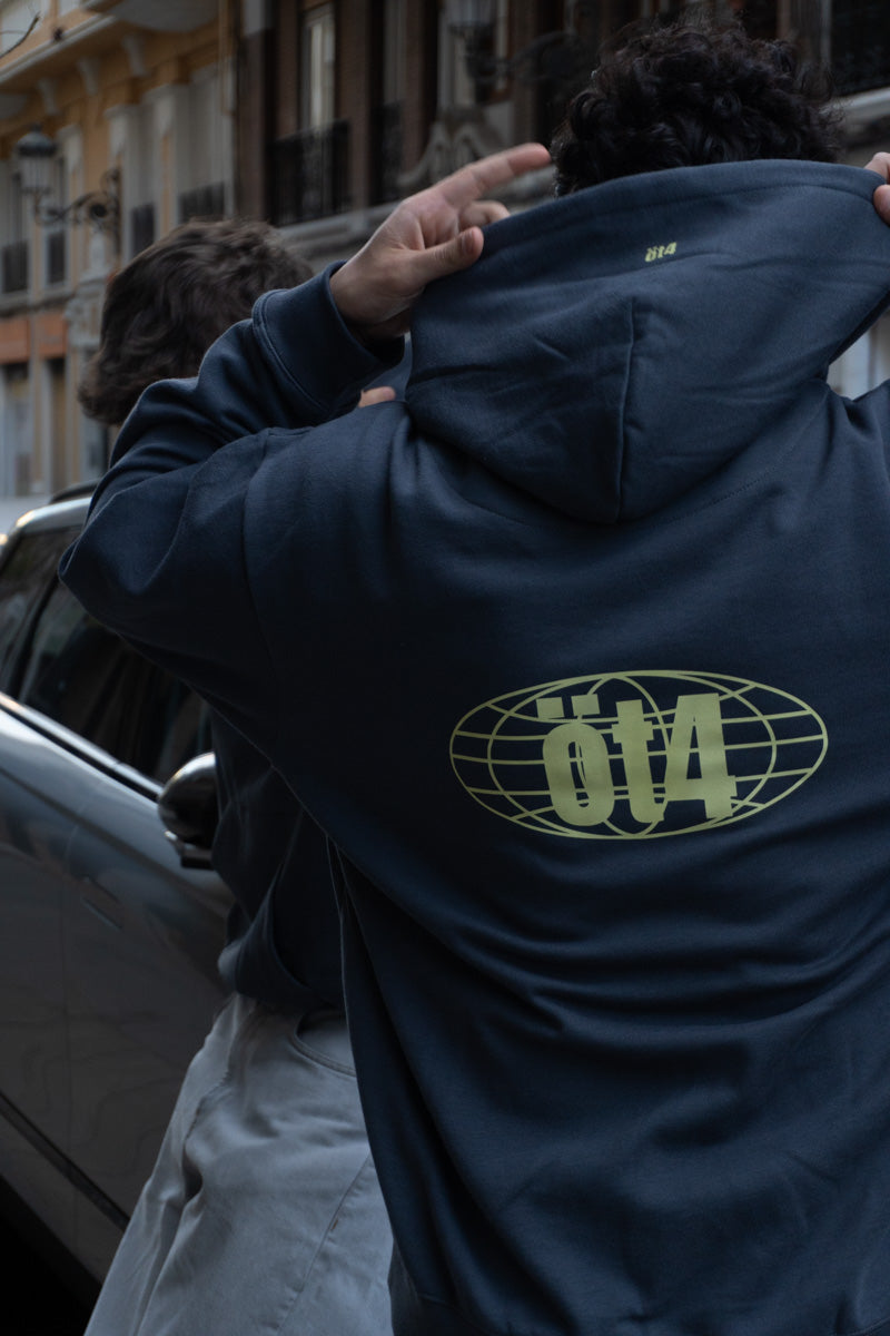 WöRLD HOODIE